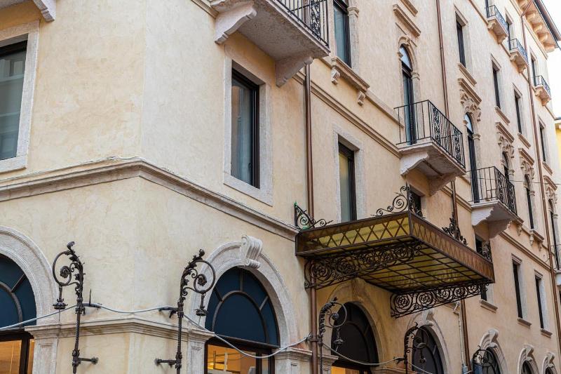 Boutique Hotel Touring - Genel