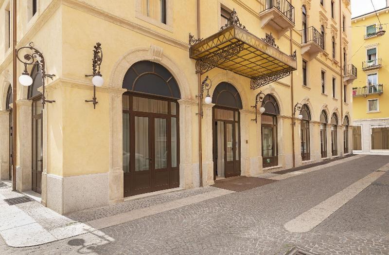 Boutique Hotel Touring - Genel