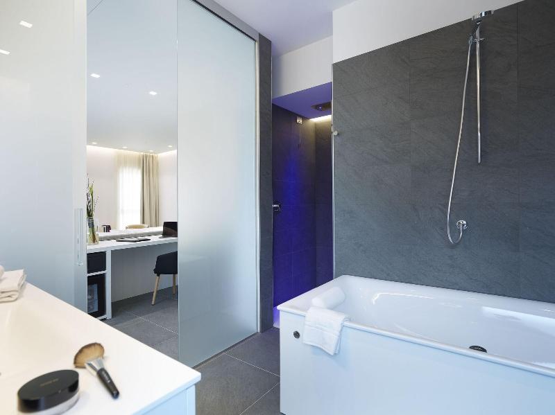 Boutique Hotel Touring - Oda