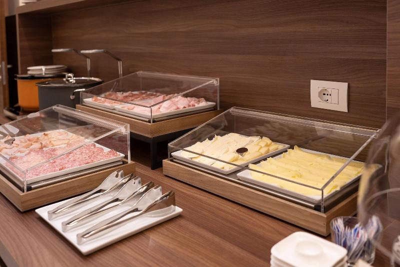 Boutique Hotel Touring - Restoran