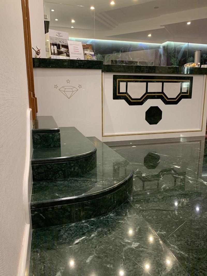 Hotel Smeraldo - Lobi
