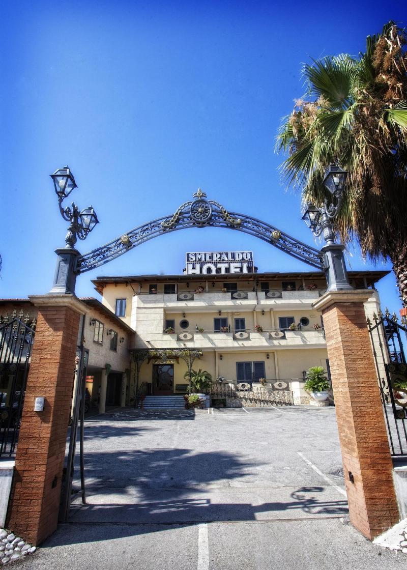 Hotel Smeraldo - Genel