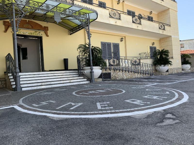Hotel Smeraldo - Genel