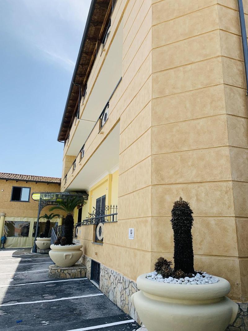 Hotel Smeraldo - Genel