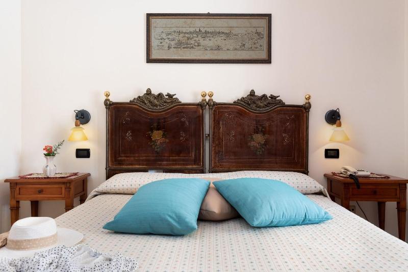 Hotel Mediterraneo - Oda