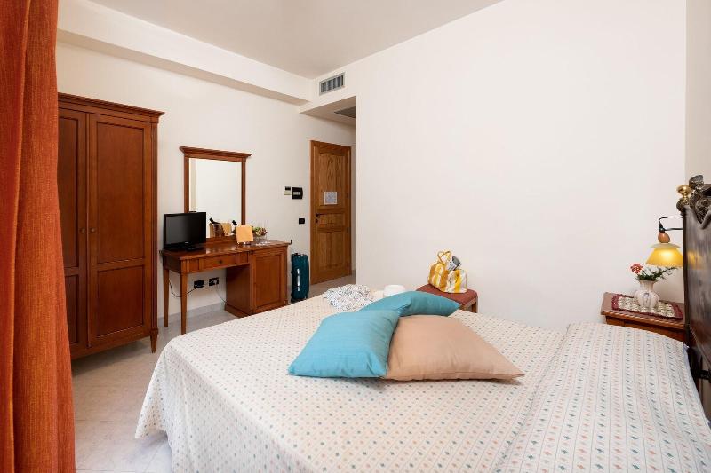 Hotel Mediterraneo - Oda