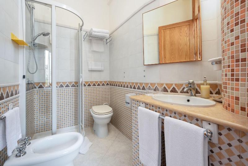 Hotel Mediterraneo - Oda