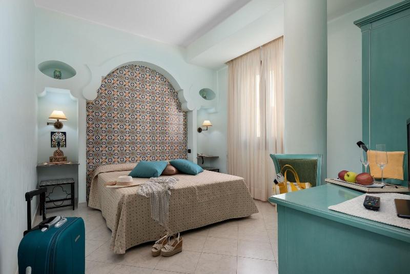 Hotel Mediterraneo - Oda