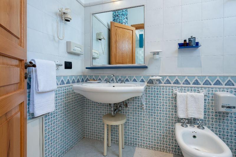 Hotel Mediterraneo - Oda