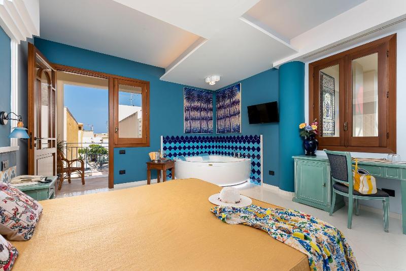 Hotel Mediterraneo - Oda