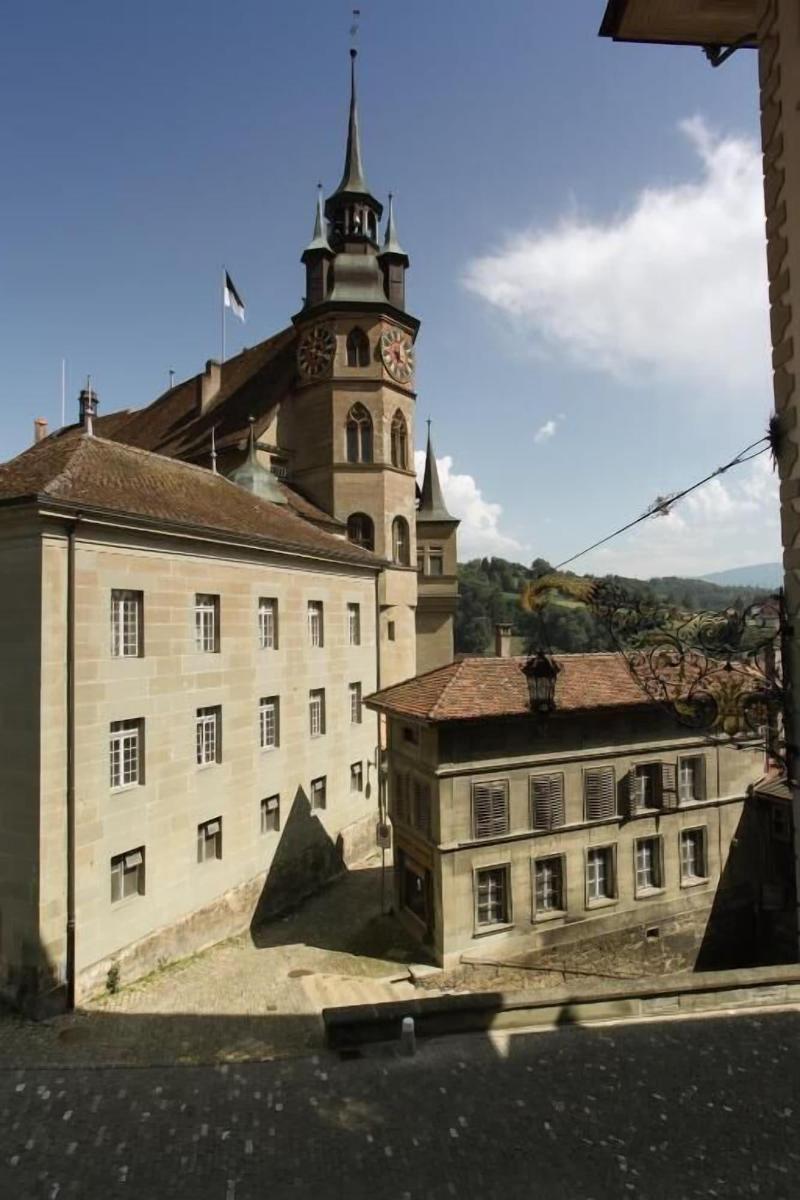 Hotel Alpha - Genel