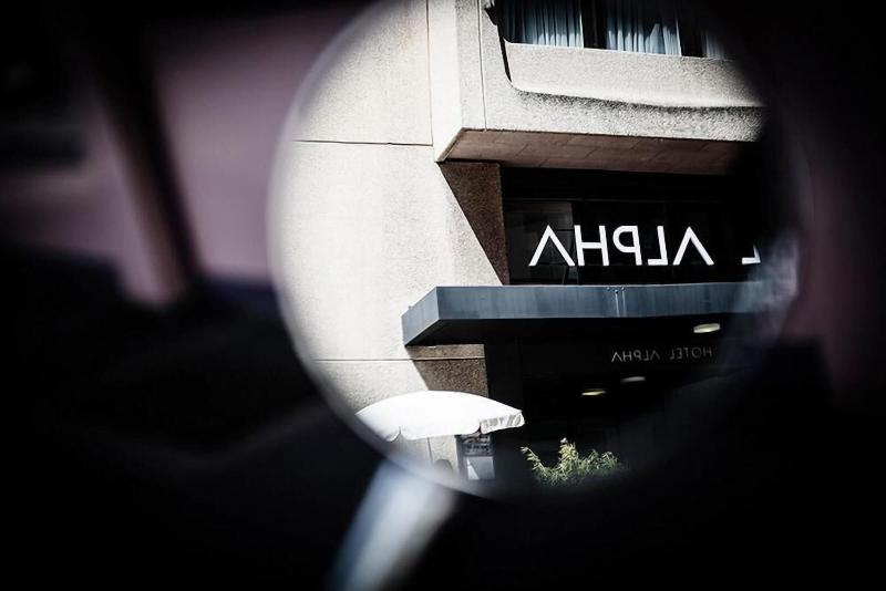 Hotel Alpha - Oda