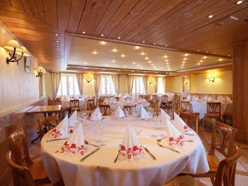 Hotel De Ville - Restoran