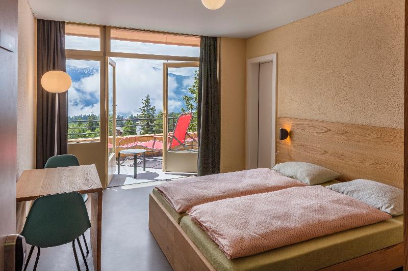 Crans-Montana Youth Hostel - Oda