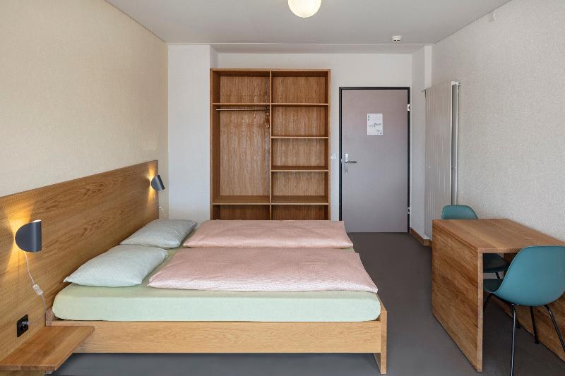 Crans-Montana Youth Hostel - Oda