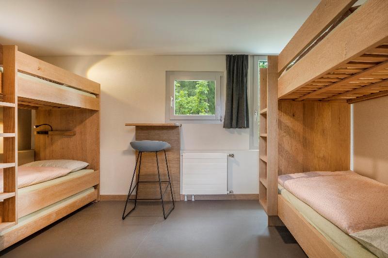 Crans-Montana Youth Hostel - Oda