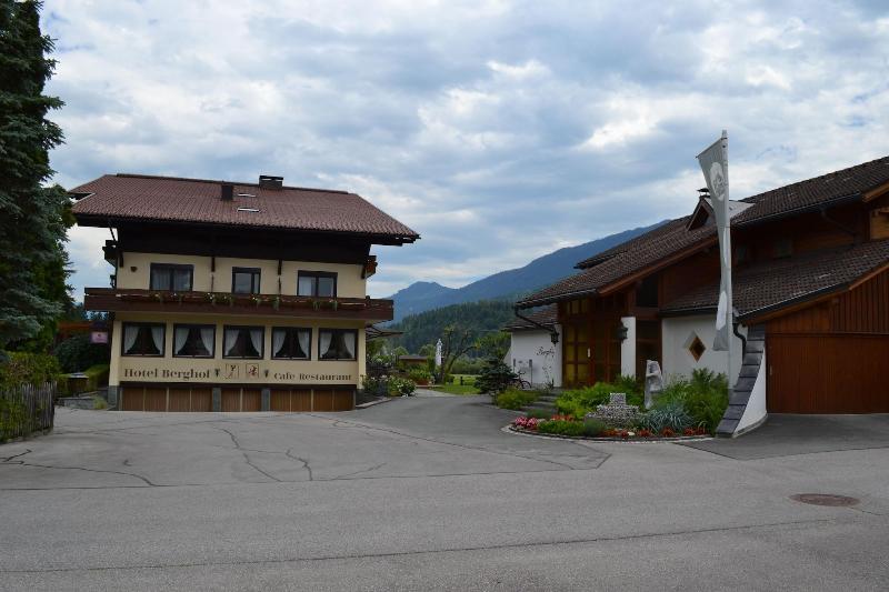 Hotel Berghof - Genel