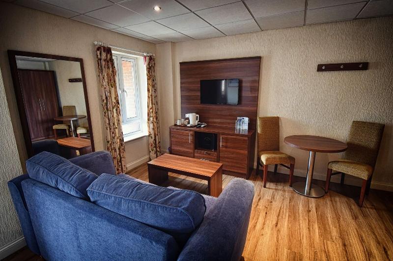 Oliver Cromwell Hotel - Oda