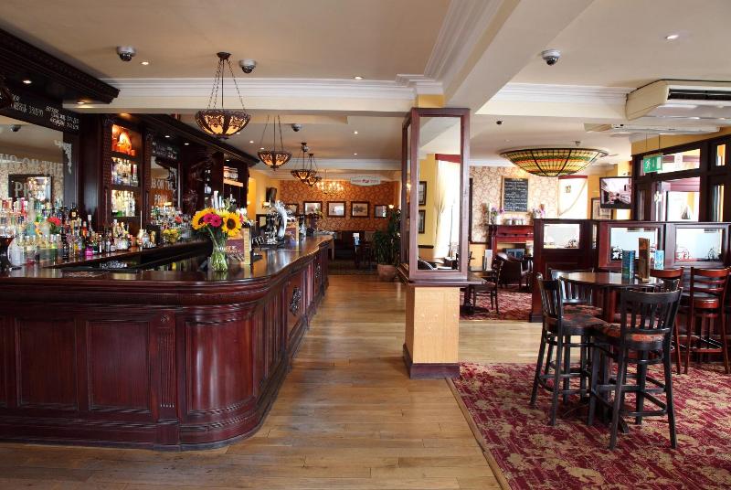 The Prom Hotel - Bar