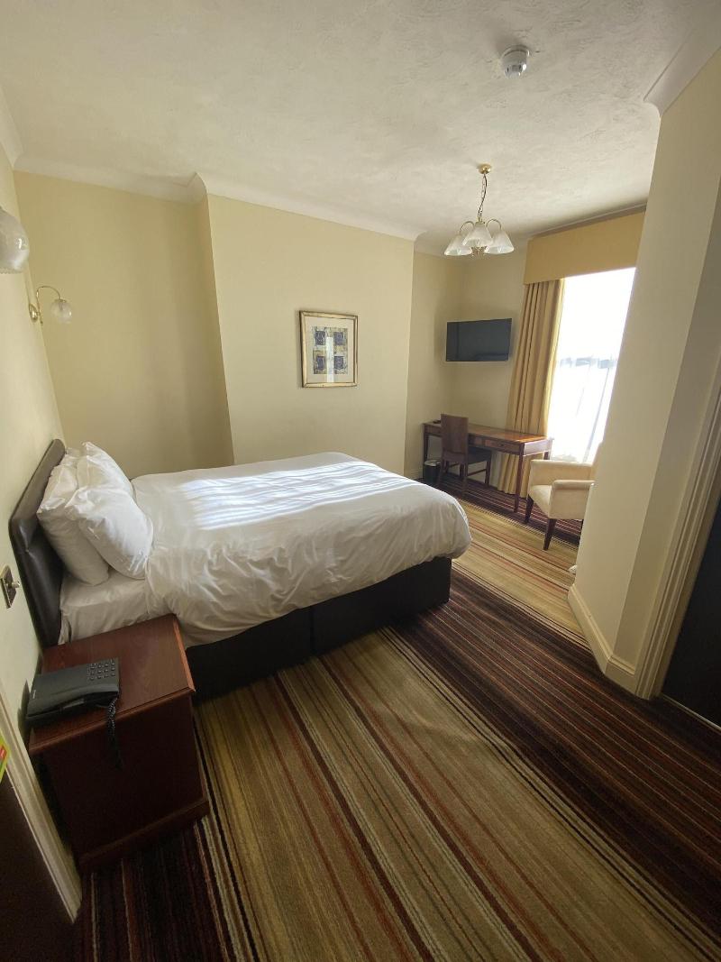 The Prom Hotel - Oda