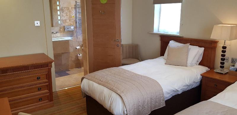 The Prom Hotel - Oda