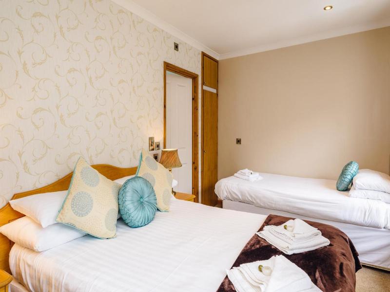 The Elan Hotel - Genel
