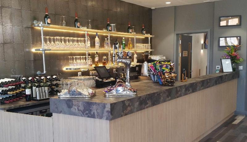 The Lodge - Bar