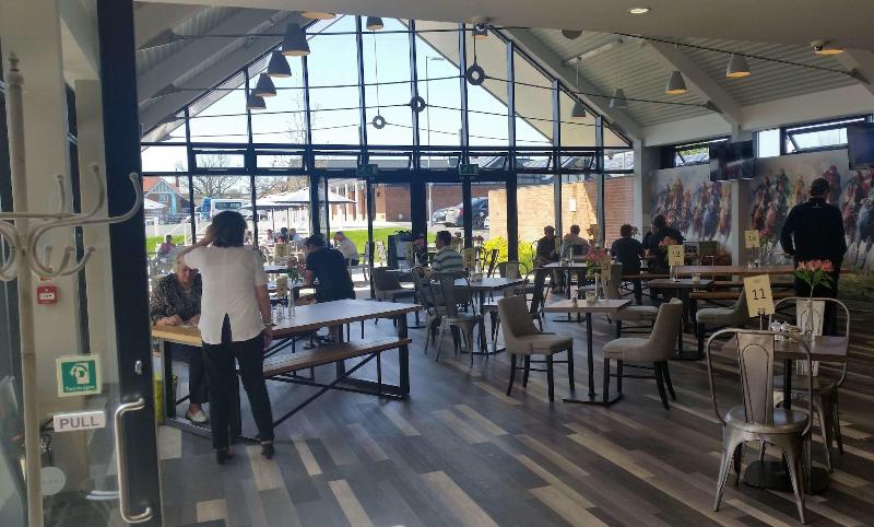 The Lodge - Restoran