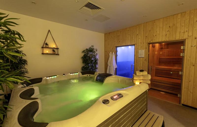 Yarrow Hotel - Aktivite