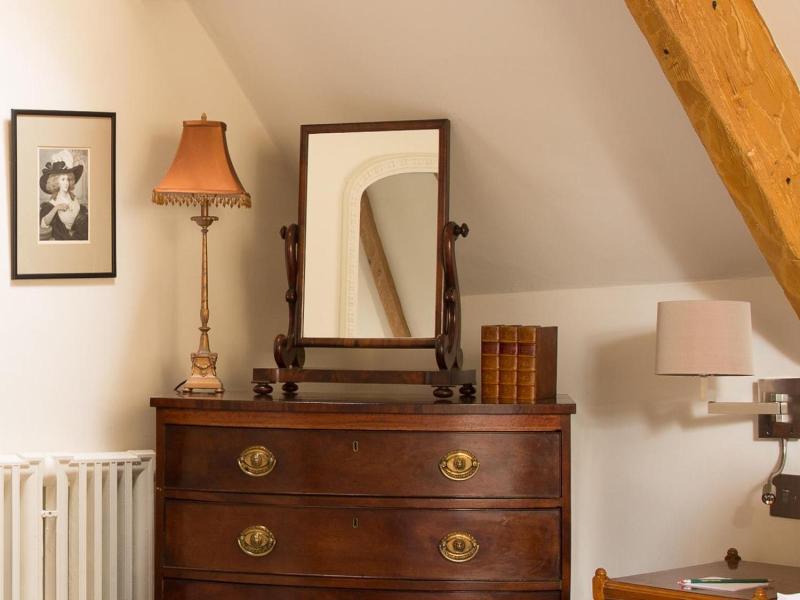The Priory Hotel - Genel