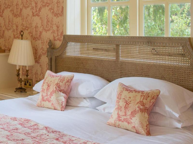 The Priory Hotel - Genel