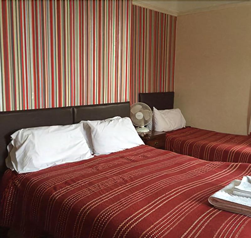 Ambrose Hotel - Oda