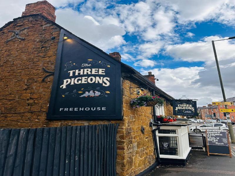 The Three Pigeons Inn - Genel