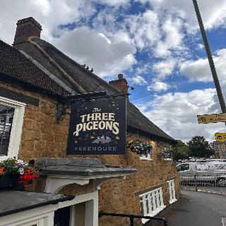 The Three Pigeons Inn fotoÄŸrafÄ±