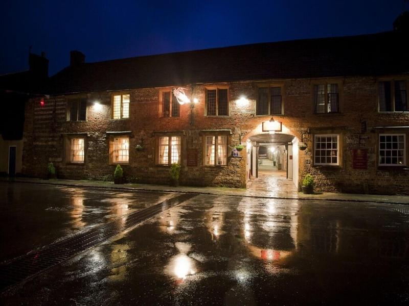The New Inn - Genel