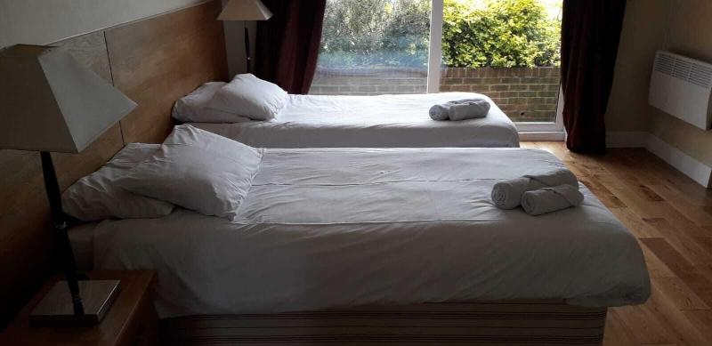 The Bear Inn And Burwash Motel - Oda