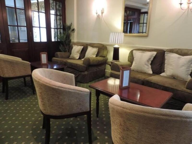 Falcon Hotel - Bar