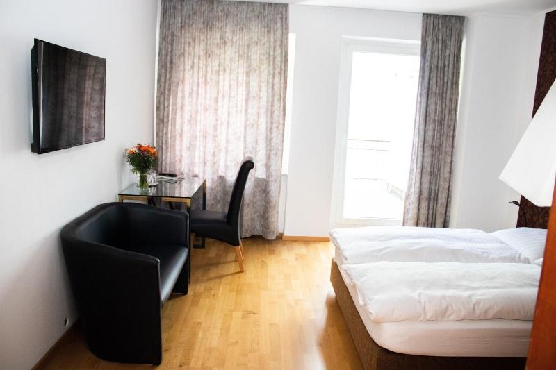 Hotel Stern - Oda