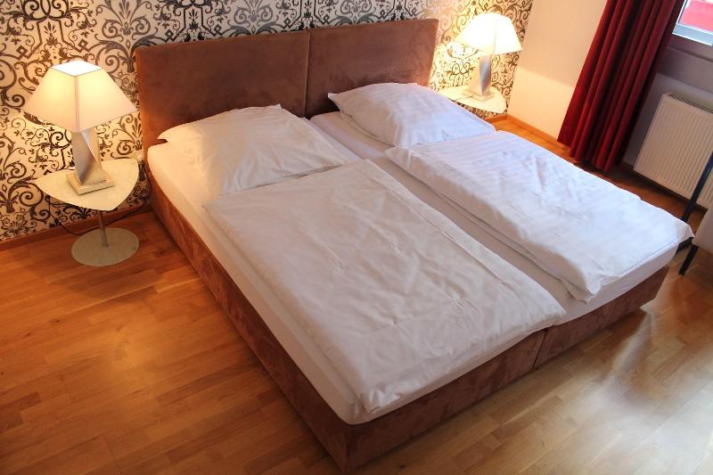 Hotel Stern - Oda
