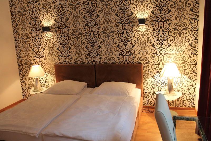Hotel Stern - Oda