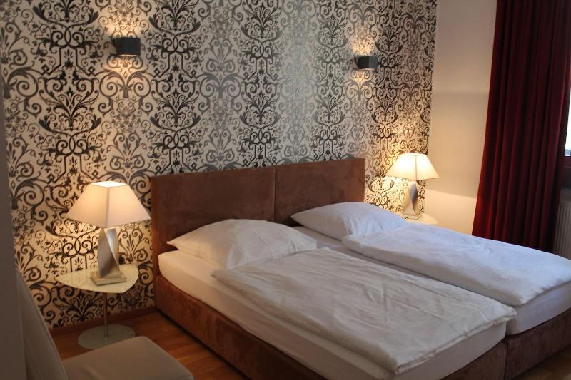 Hotel Stern - Oda