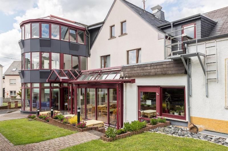 Landhotel Wolf-Mertes - Genel