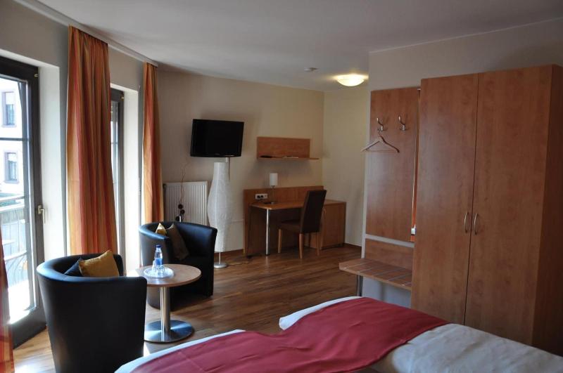Hotel Restaurant Zum Schwan - Oda