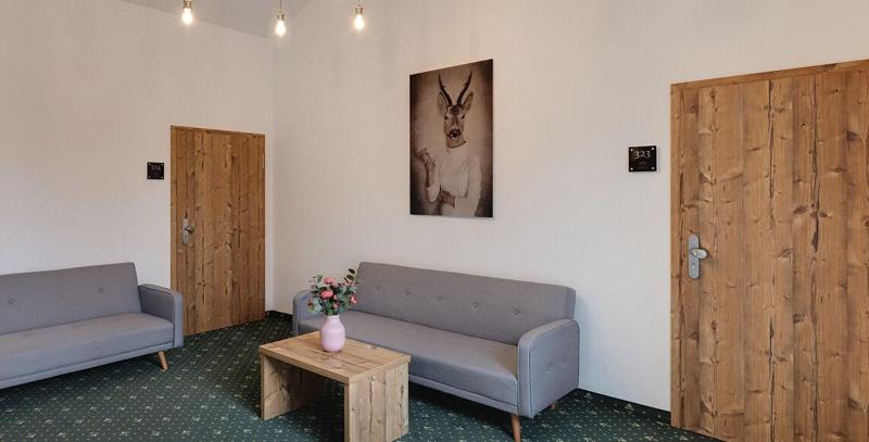 Landhotel Edelfinger Hof - Lobi