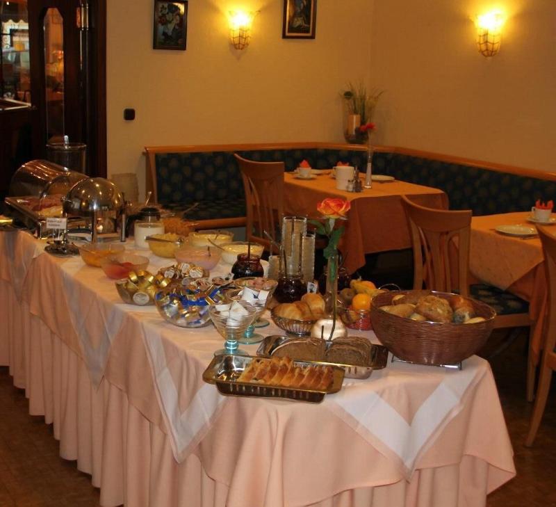 Hotel Garni Fuchs - Restoran