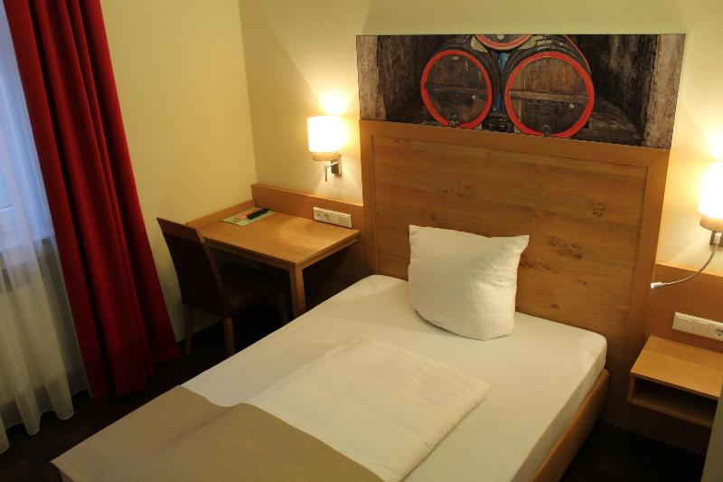 Hotel Brauereigasthof Amberger - Oda