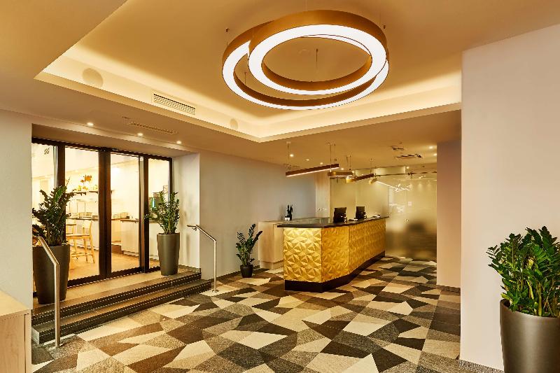 H+ Hotel Wien - Lobi