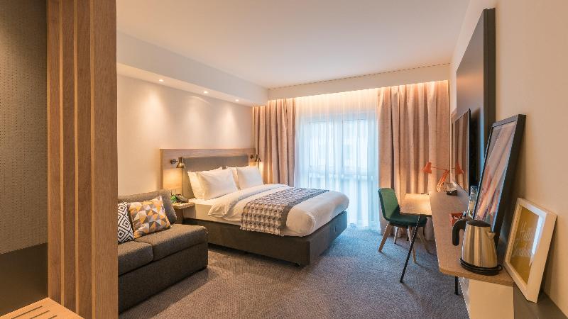 Premier Inn München Airport Süd - Oda