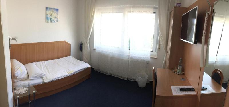 Hotel Garten - Oda