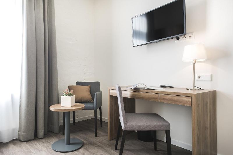 Hotel Am Wasserturm - Oda